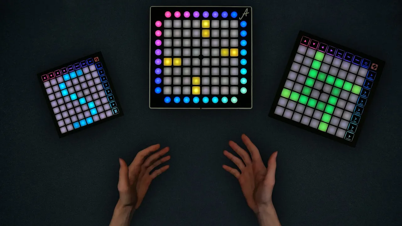 Mehrere Novation Launchpads aus dem Tech-Review